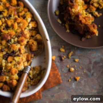 cornbread cranberry dressing | A FoodCentricLife.com